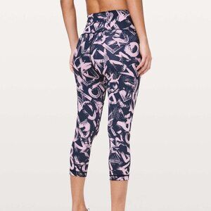Lululemon Wunder Under Crop Sz 4